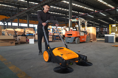 榮事達手推式掃地機 榮事達手推式掃地機.jpg